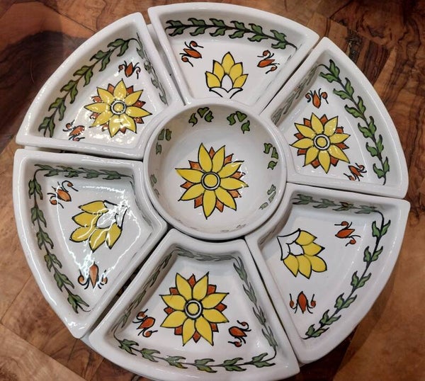 Tapasset yellow flower