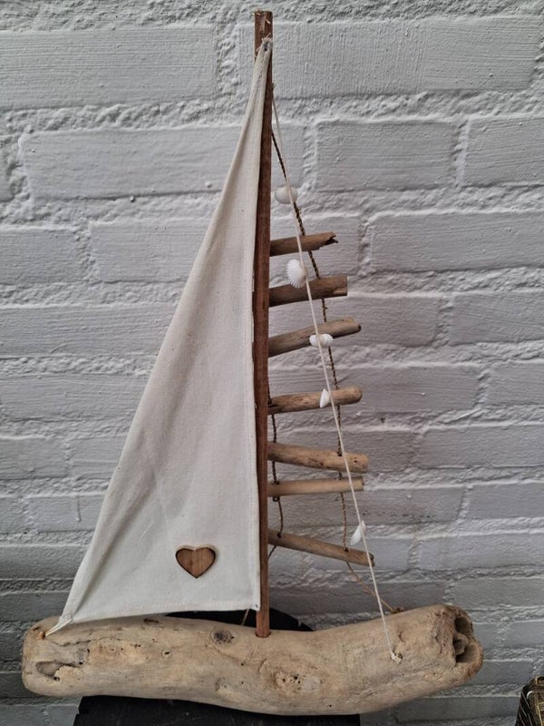 Boho zeilboot driftwood