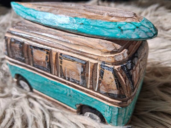 Vw busje met surfplank