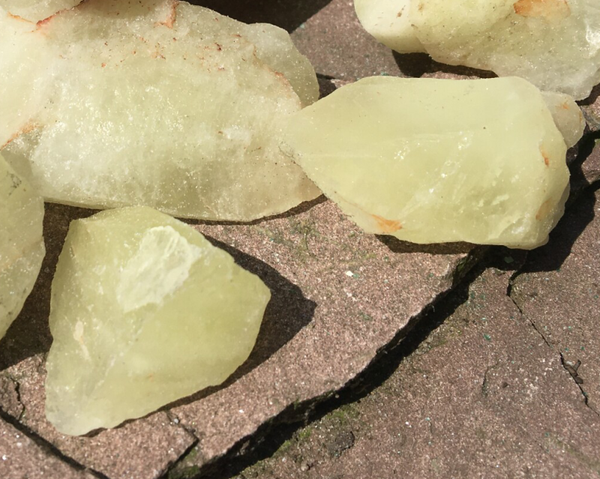 Zwavelkwarts ruw 15 - 40 gram