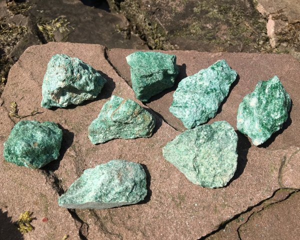 Fuchsiet ruw 15 - 20 gram