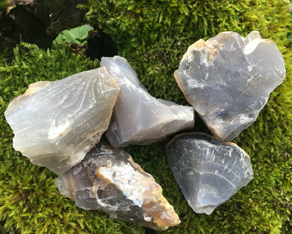 Agaat Grijs ruw 25 - 50 gram