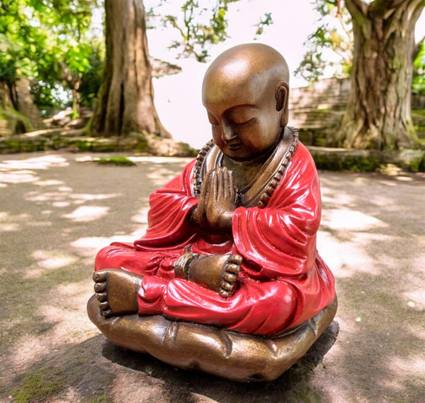 Biddende Shaolin Boeddha rood ca. 23 cm