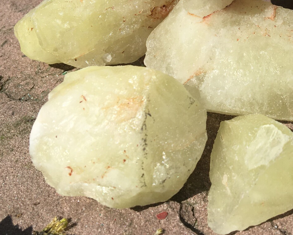 Zwavelkwarts ruw 40 - 65 gram