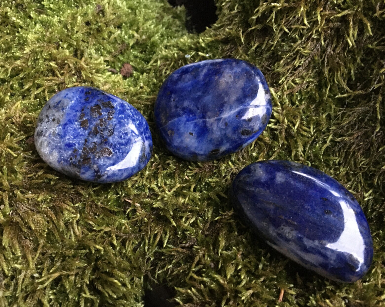 Sodaliet Oplegsteen - Broekzaksteen