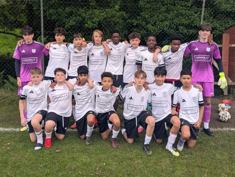 U14s Crusaders team photo at thier game against Lurgy Celtic