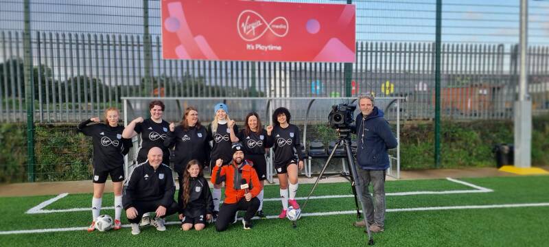 Virgin Media Ireland AM crew and presenter Deric Hartigan along with members of Letterkenny Rovers FC as Virgin Media launch 2Gig broadband and sponsorship of Letterkenny Rovers womens team