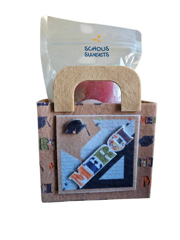 Vilt tasje met snoep