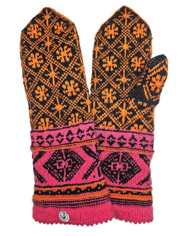 Faushandschuhe "Andernach", lettisches Design