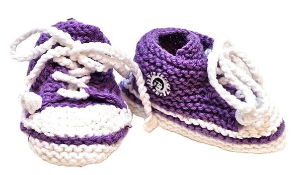 Baby-"Chucks" in lila und weiß