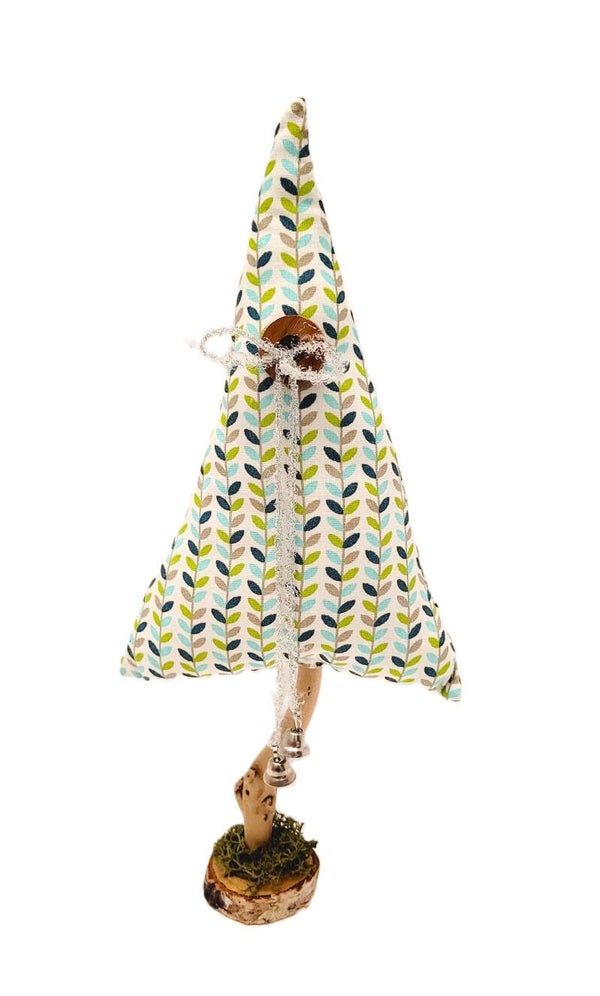 Handgearbeiteter Weihnachtsbaum "groß",  BG5