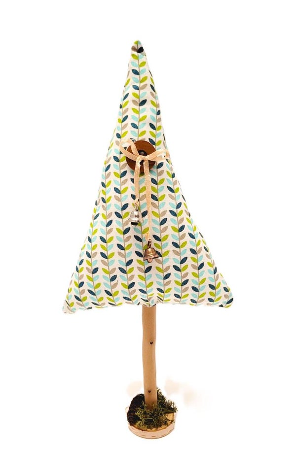 Handgearbeiteter Weihnachtsbaum "groß", BG8