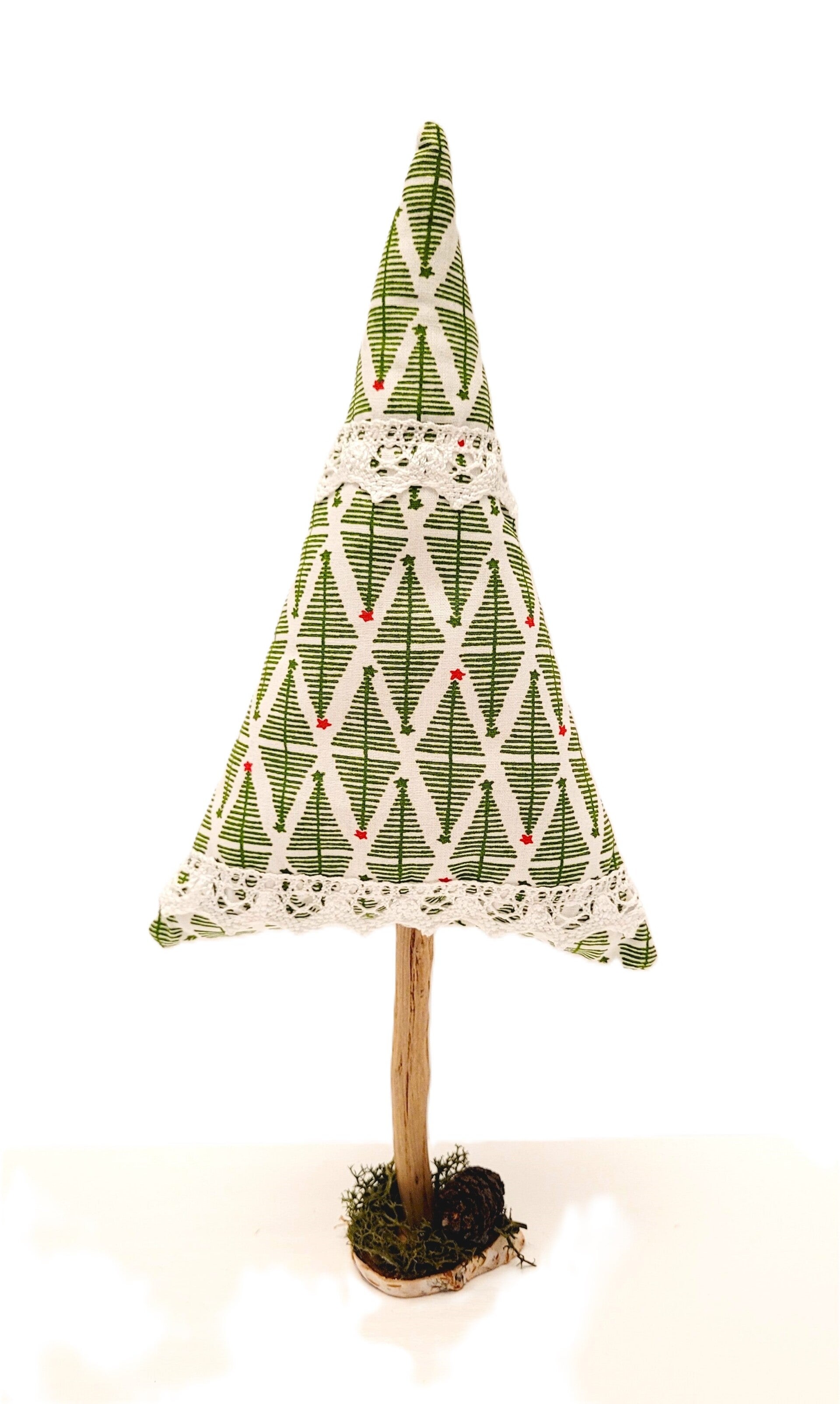 Handgearbeiteter Weihnachtsbaum "groß",  BG9