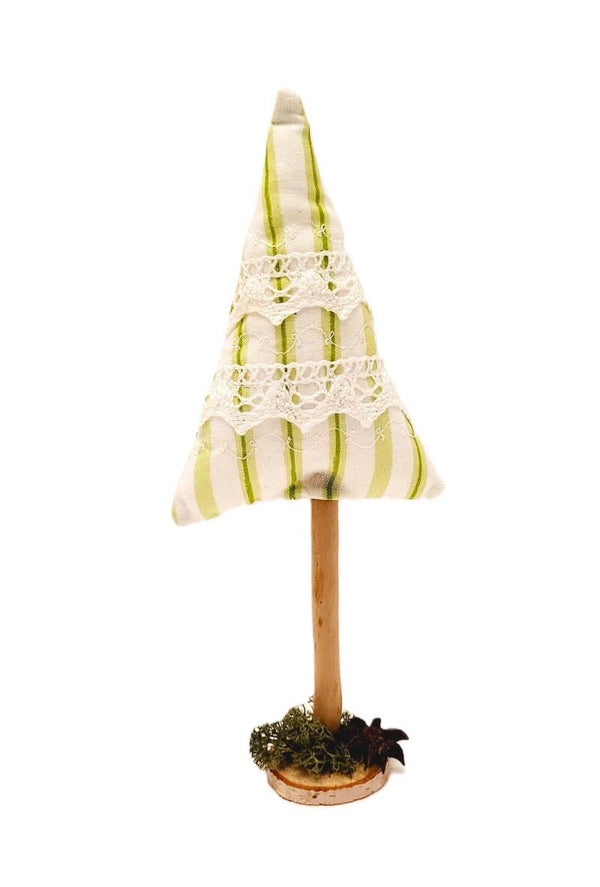Handgearbeiteter Weihnachtsbaum, "klein"  Bk15