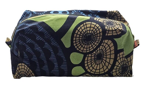 Kulturbeutel mit auffälligem und farbenfrohen Design