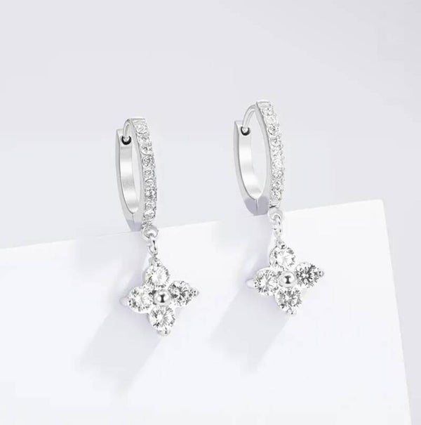 Boucles d'oreille trefles