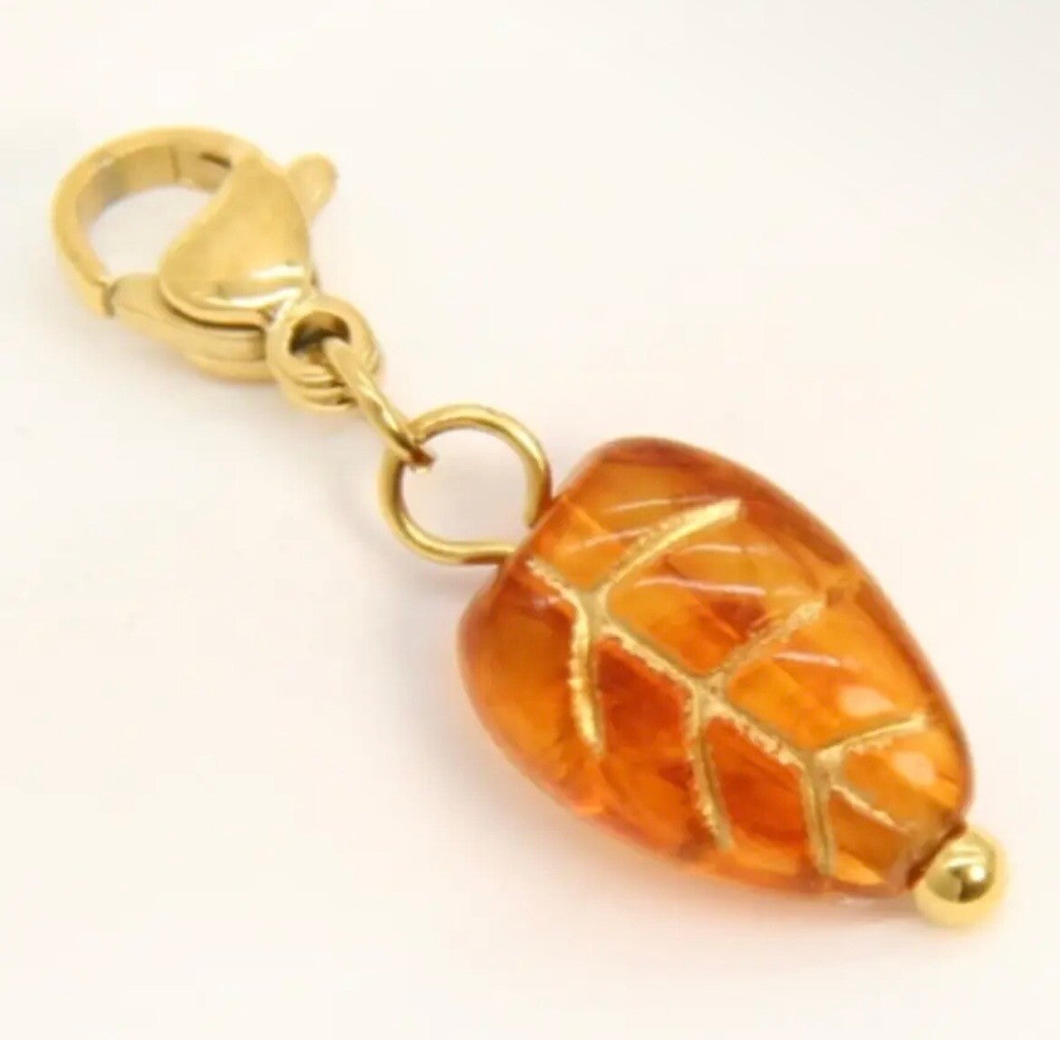 Charm feuille Ambre