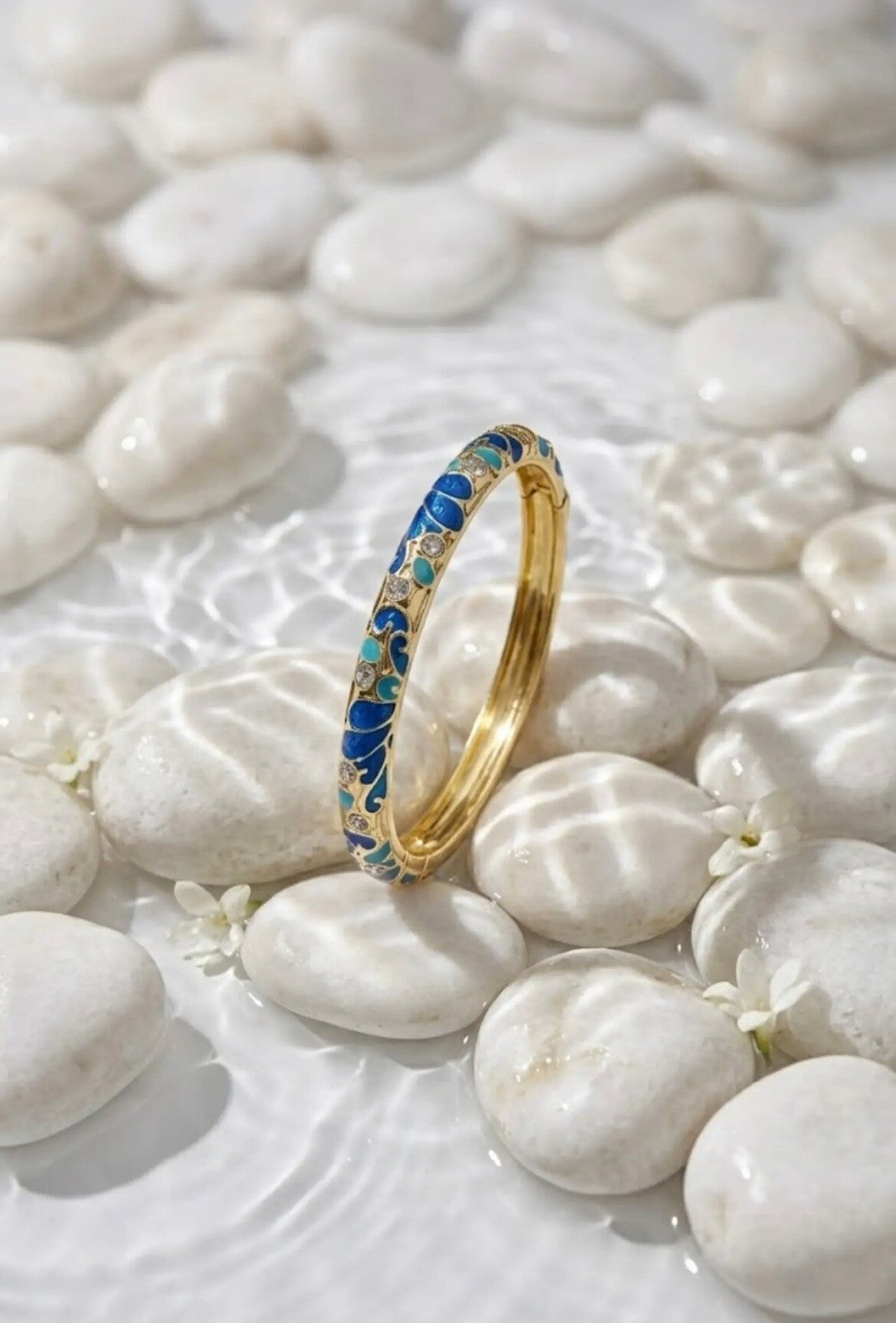Bracelet thaï  colorés en laiton-bleu roi