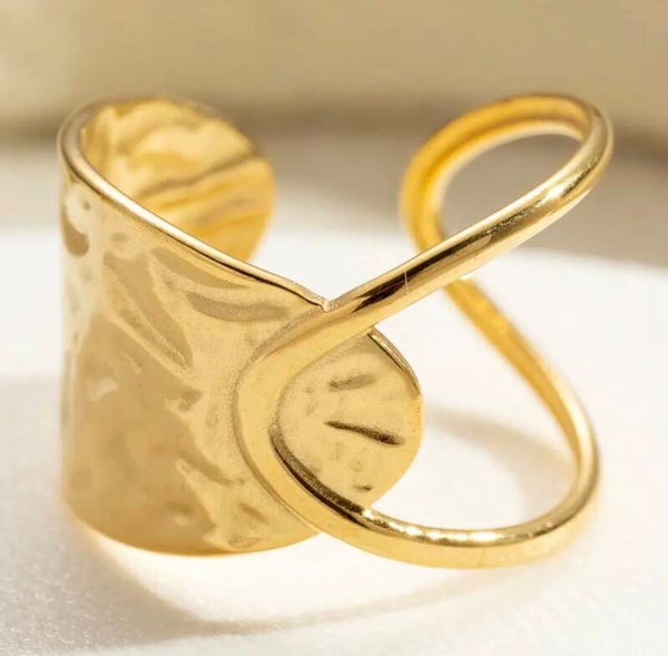 Bague ouverte sculpturale or