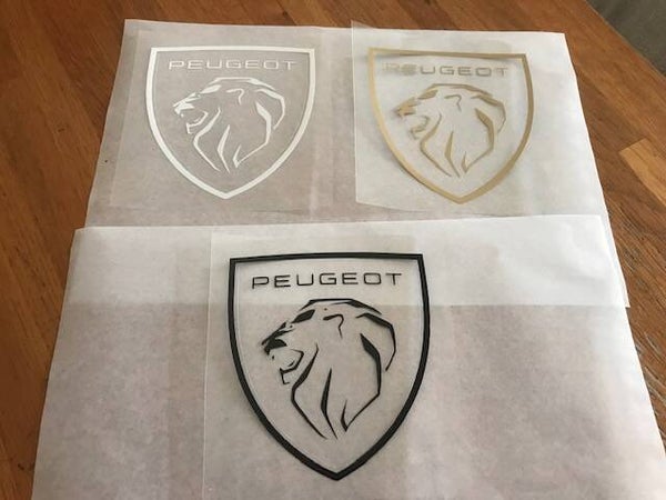 PEUGEOT PATCH FLOCAGE LOGO VINYLE - 8.5 CM PAR 9.3 - PAS STICKER NI AUTOCOLLANT