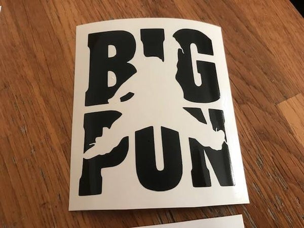 BIG PUN STICKER AUTOCOLLANT  - 7.5 CM PAR 9.2 CM