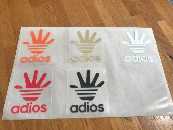 ADIOS PATCH FLOCAGE HUMOUR - 5.2 CM PAR 6.5 CM