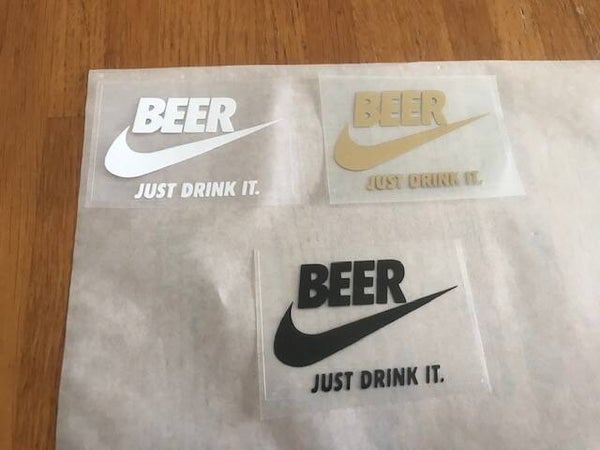 BEER PATCH FLOCAGE LOGO DETOURNE  - 6.5 CM PAR 4 CM