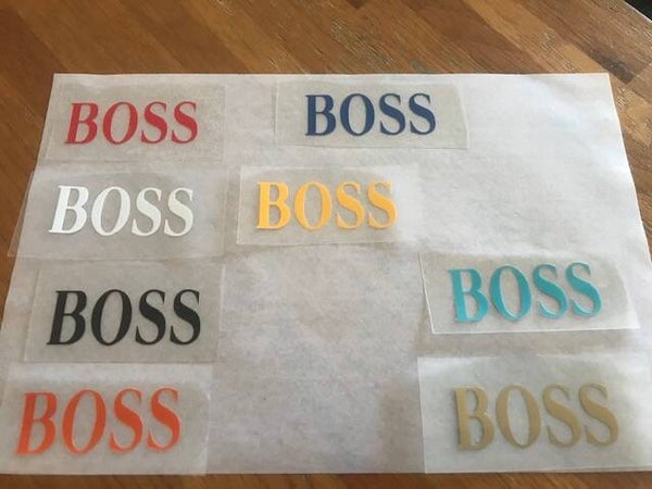 BOSS PATCH FLOCAGE VINYLE - 5.2 CM PAR 2 CM