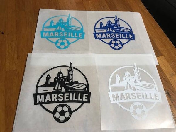 MARSEILLE FOOTBALL PATCH VINYLE FLOCAGE - 9 CM PAR 10.5 CM