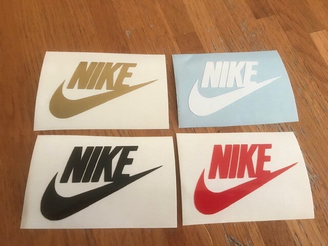 NIKE VINTAGE 1978 STICKER AUTOCOLLANT VINYLE LOGO PUBLICITAIRE  - 8 CM PAR 4.7 CM