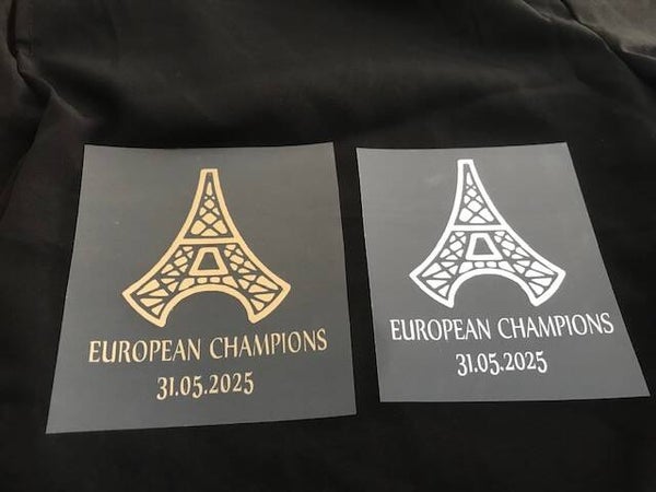 PSG PATCH FLOCAGE DATE CHAMPIONS D'EUROPE 2025 ET TOUR EIFFEL -7.7 CM PAR 8.7 CM