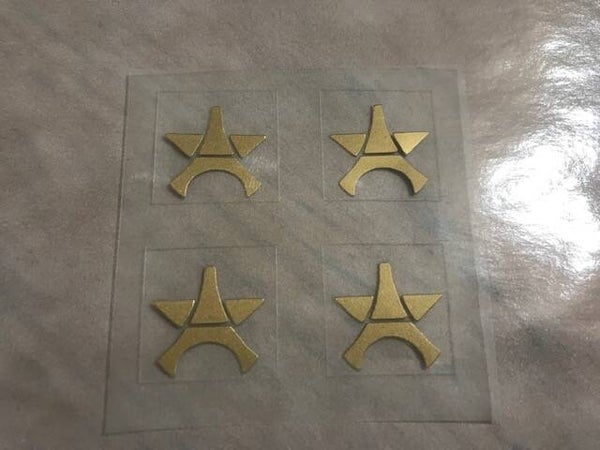 ÉTOILE PSG CHAMPIONS D'EUROPE 2025 PATCH FLOCAGE (Repro)- LOT DE 4 PIECES  -1.7 CM PAR 1.7 CM