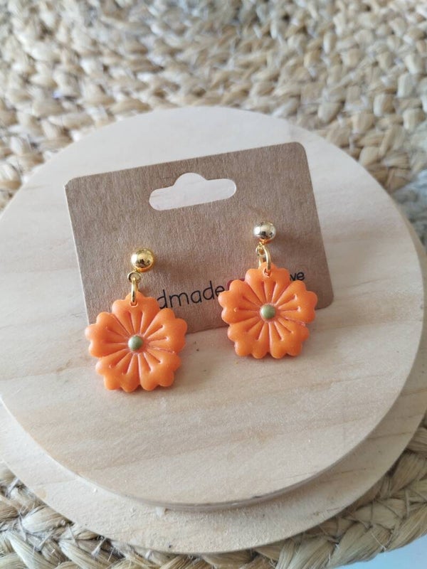 BOUCLES D'OREILLES JUILLET ET AOUT