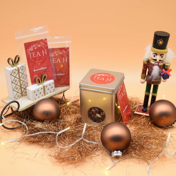 Kerstthee blik met 100 gr thee