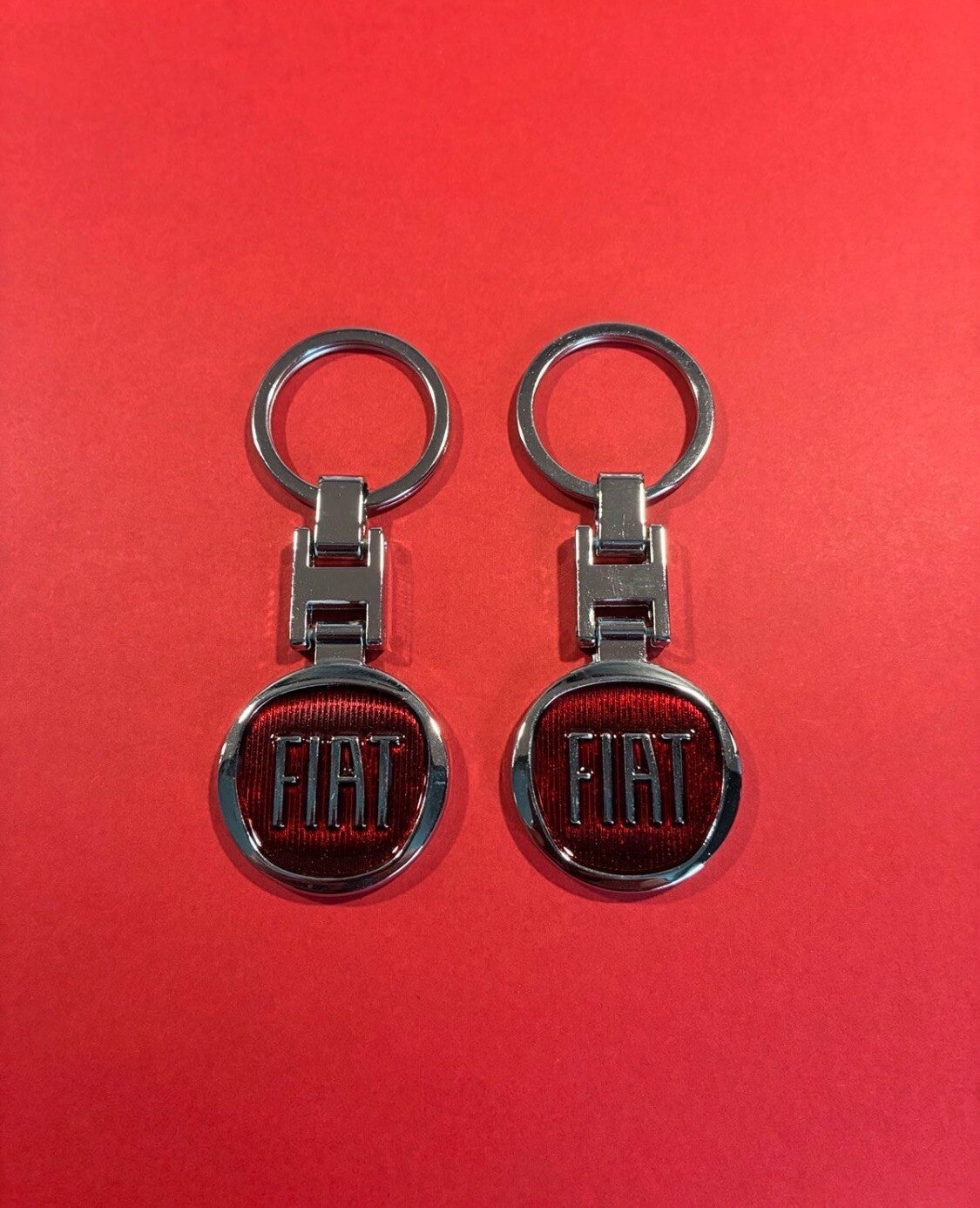Fiat Schlüsselanhänger Neu Chrom Rot