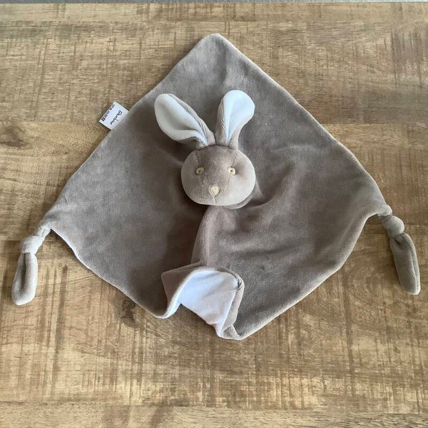 Bambino konijn knopen