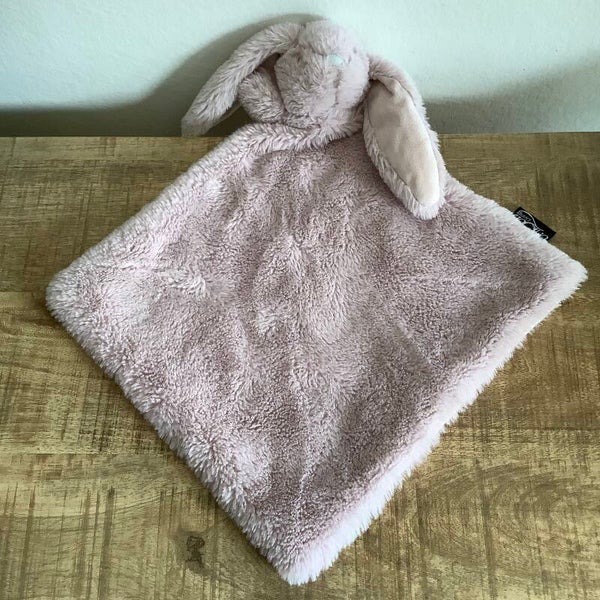 Unique living konijn