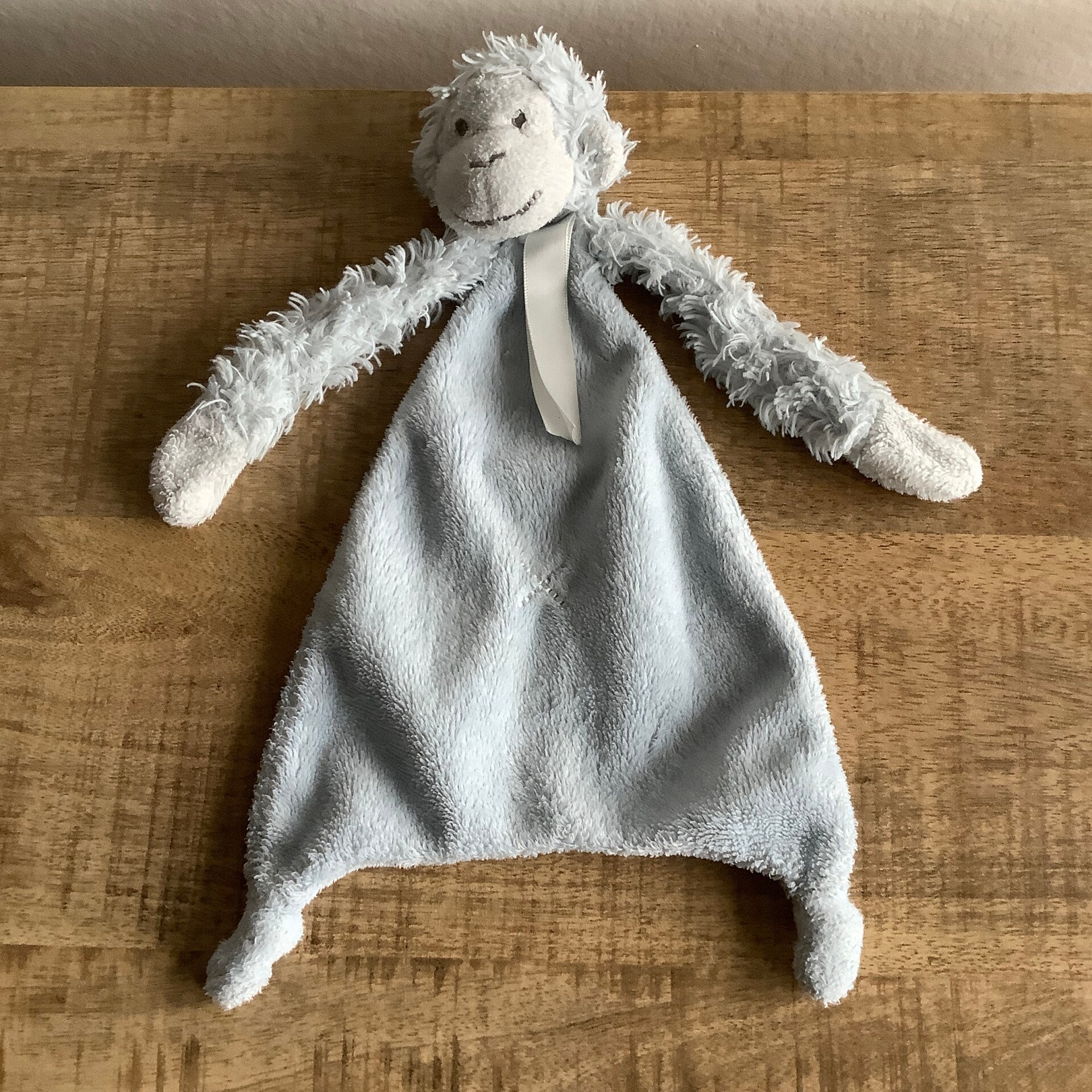 Happy horse aap Mickey