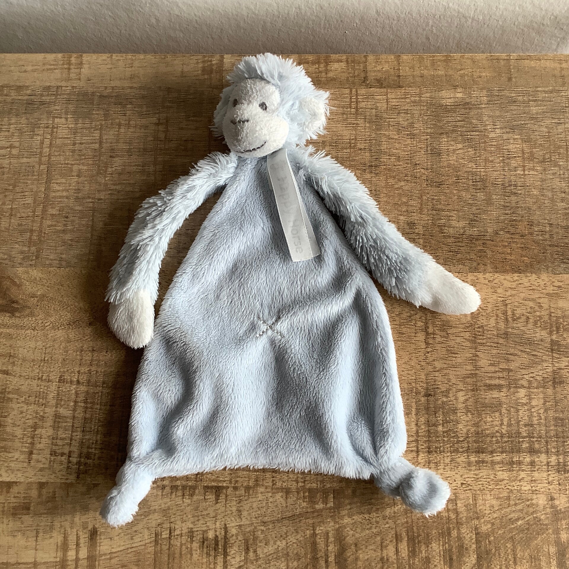 Happy horse aap Mickey