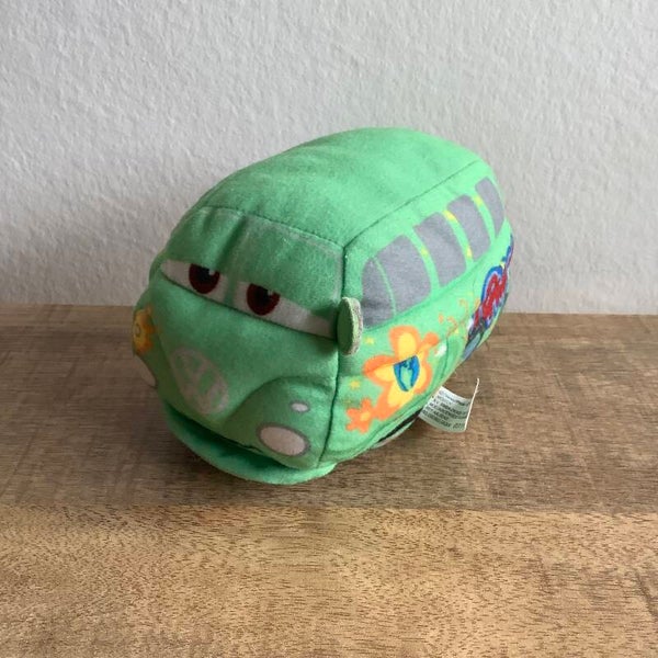 Disney Cars volkswagen bus
