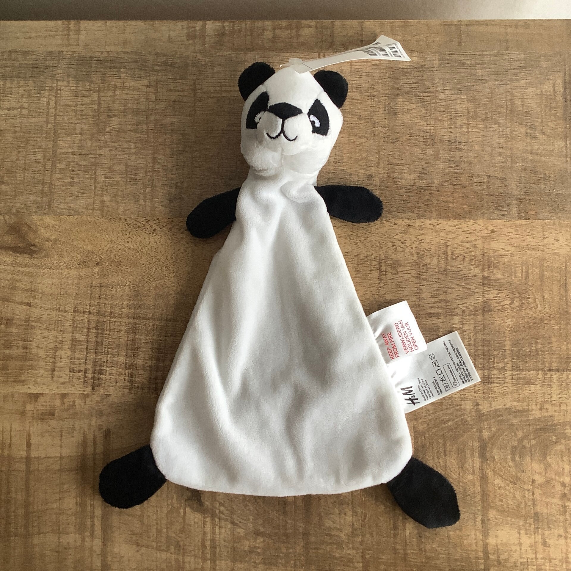 H&M panda