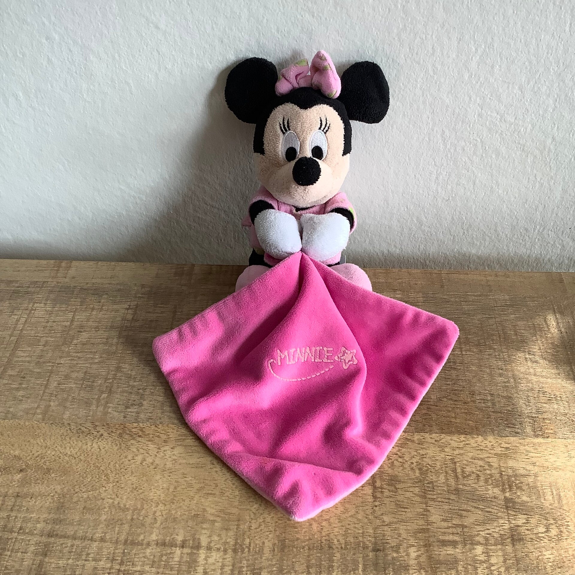 Disney Minnie Mouse