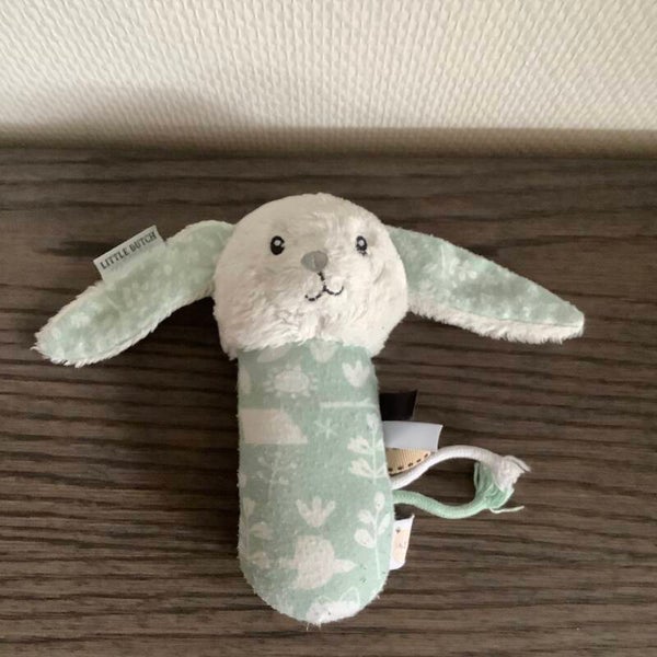 Little dutch konijn rammelaar