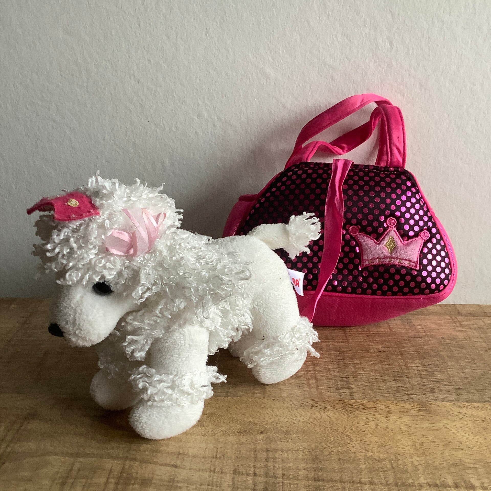 Aurora hond met tasje