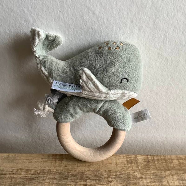 Little dutch walvis rammelaar