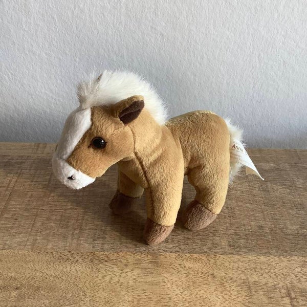 Anna Club Plush paard
