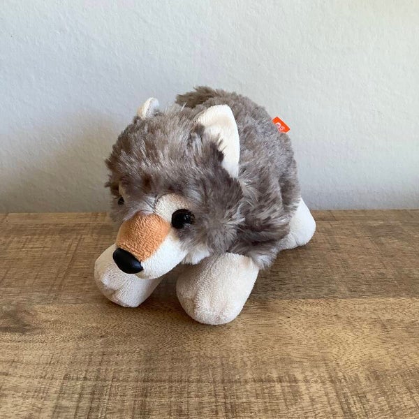 Wild Republic wolf