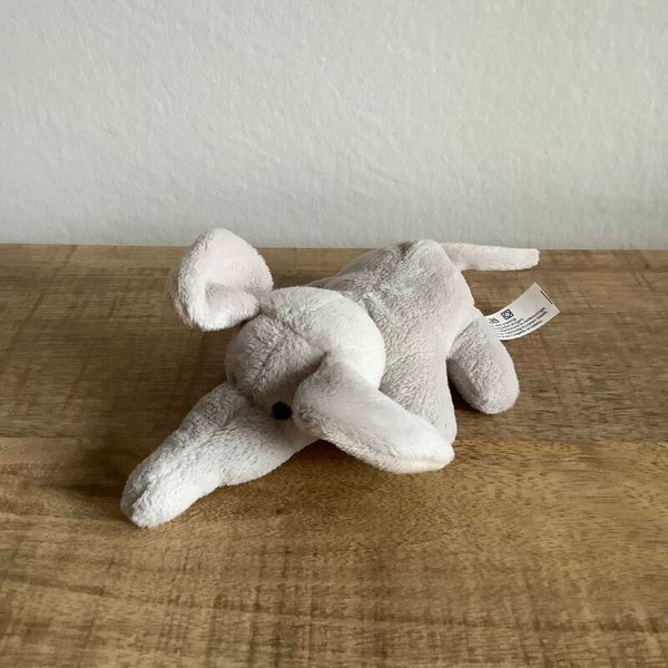 Hema olifant liggend