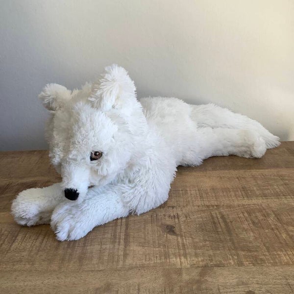 Ikea poolvos wolf