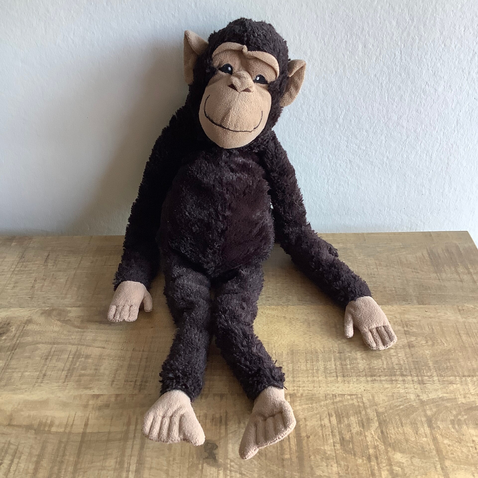 Ikea aap chimpansee